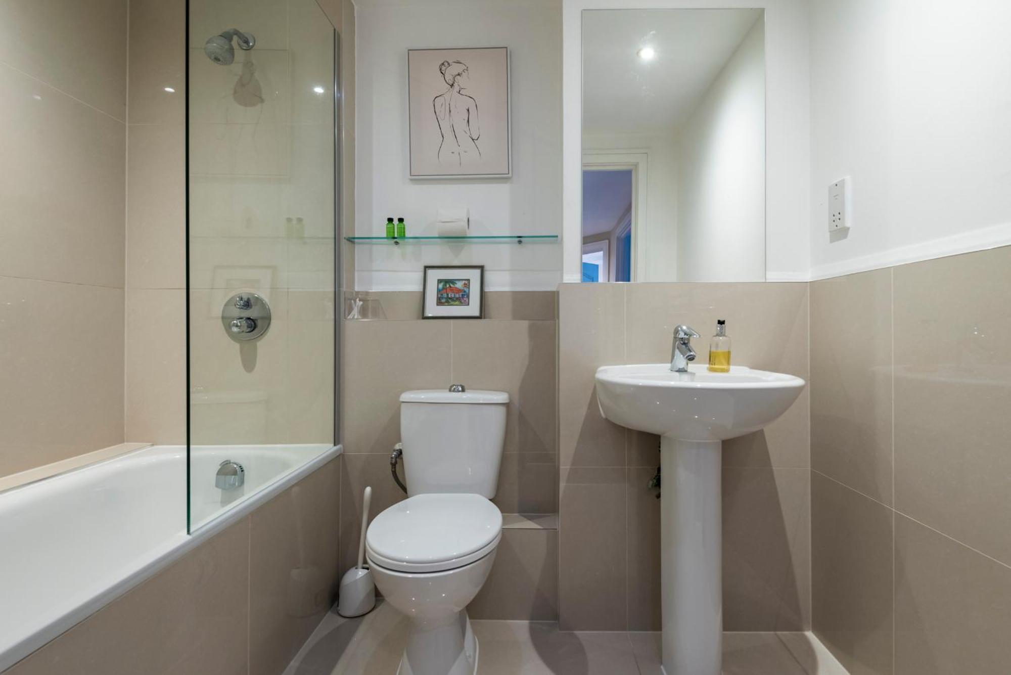 Battersea Power Station Apartment Лондон Екстер'єр фото